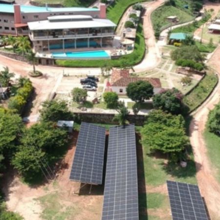 Hotel prevê economia de R$ 10 milhões com uso de energia solar